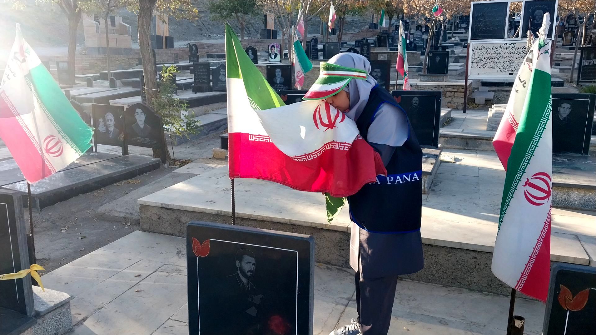 شکوه حضور دانش‌آموزان شهید مطهری در راهپیمایی ۱۳ آبان