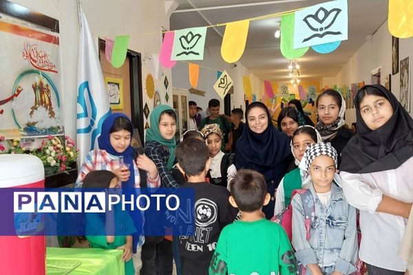 جشن عید غدیر وتقدیر از دانش آموزان توسط کانون فرهنگی هنری شهید مطهری شهر آشخانه