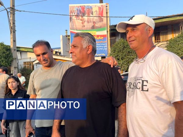استقبال محمودآبادی‌ها از نایب قهرمان رقابت‌های کشتی نوجوانان جهان