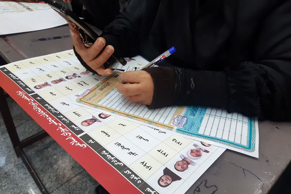 حضور استاندار تهران در شعب اخذ رای انتخابات 1402