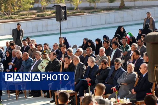 افتتاح مدرسه خیرساز ناحیه دو یزد با حضور وزیر آموزش و پرورش