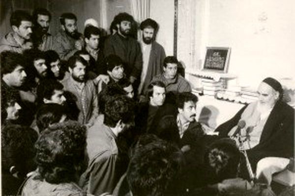 کارگر: دیدار با امام خمینی(ره) در اذهان ما ثبت ماندگار شده است