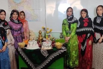 شور یلدایی در مدرسه پروین اعتصامی روستای کفراج نورآباد