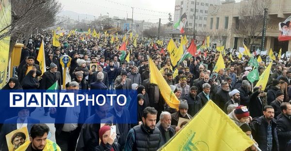 مراسم تشییع نمادین پیکر شهدای مقاومت در مشهد