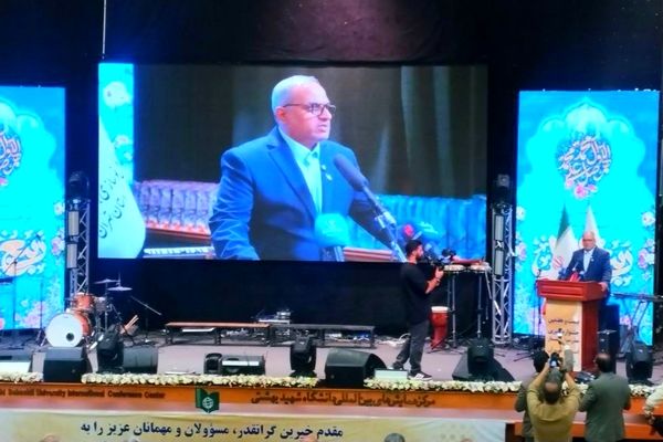 اجرای ۱۹۶ پروژه مدرسه‌سازی در شهرستان‌های استان تهران/ خیرین مدرسه‌ساز؛ اعتماد، امید و آینده‌ روشن را برای توسعه و آبادانی خانواده‌ها و کودکان ایران زمین می‌سازند