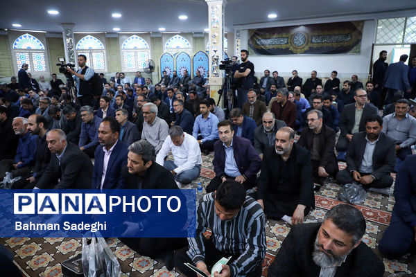 بزرگداشت شهدای خدمت با حضور وزیر آموزش و پرورش