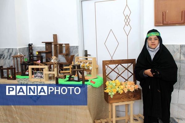 نواختن زنگ ایثار، شهادت و نماز در آموزشگاه ولایت شهرستان فریمان