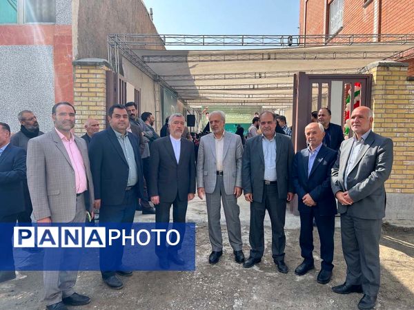 آیین افتتاح مرکز جامع سنجش، آموزش، توان بخشی و مداخله بهنگام رشدی و تربیتی شادروان حاج حسین زواریان کرمانی 