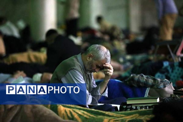 مراسم اعتکاف دانش آموزی در مسجد اعظم و مصلای قدس قم