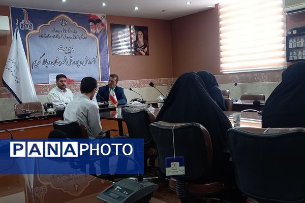 آغاز دهمین کارگاه "یکشنبه‌های تربیتی" با محوریت آموزش مهارت جرات‌مندی در رباط‌کریم