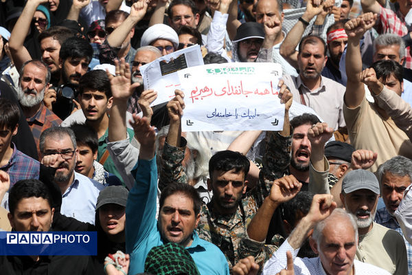 حماسه باشکوه ملت بزرگ ایران در راهپیمایی جمعه خشم و نصر 