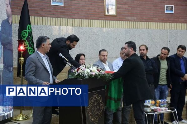 مراسم گلریزان و جمع آوری کمک‌های مردمی در زورخانه پهلوانی سیدالکریم (ع)