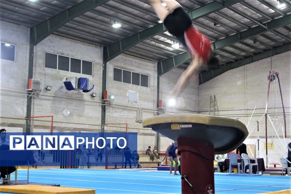 مسابقات انتخابی تیم ملی جوانان ژیمناستیک هنری در قم