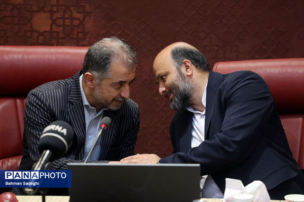 آیین تجلیل از معلمان نمونه استانی شهرستان‌های استان تهران