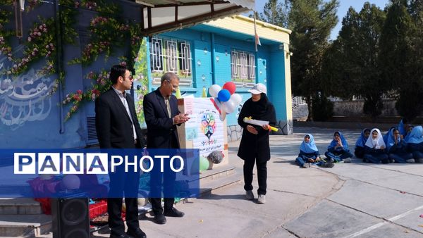 المپیاد ورزشی در مدرسه فرهنگ خلیل آباد 