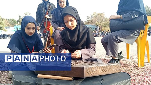 المپیاد ورزشی درون مدرسه ای در دبیرستان صدیقه 1 مشهد