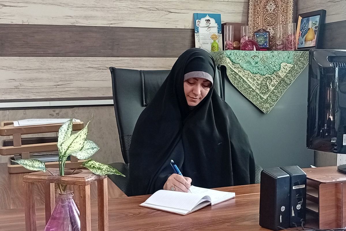 فرهنگیان سنگربانان جبهه مبارزه با جهل و بی‌عدالتی‌اند