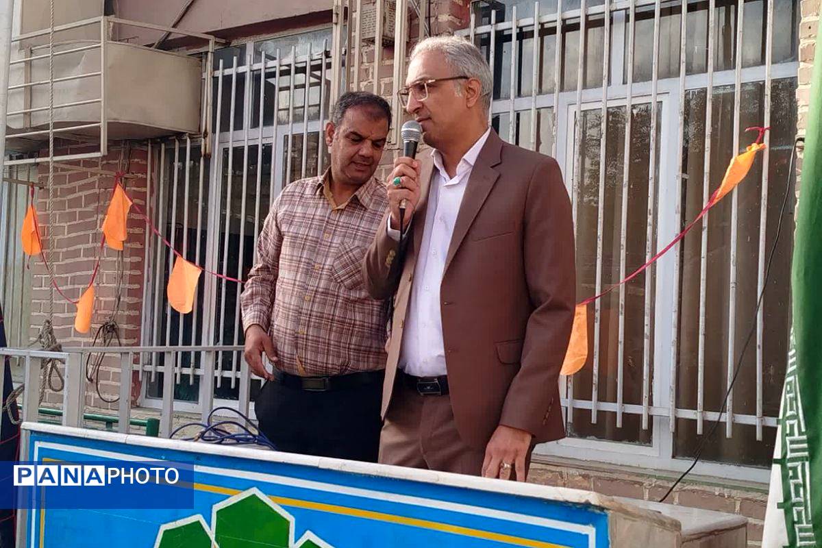برگزاری مراسم تکریم از فرزند شهید سهیل رستمیان در ناحیه یک شهرری