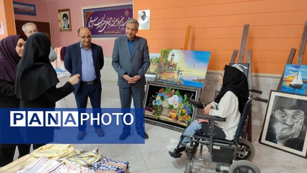 فرماندار کاشمر از نمایشگاه معلولان و مراکز حساس شهرستان بازدید کرد