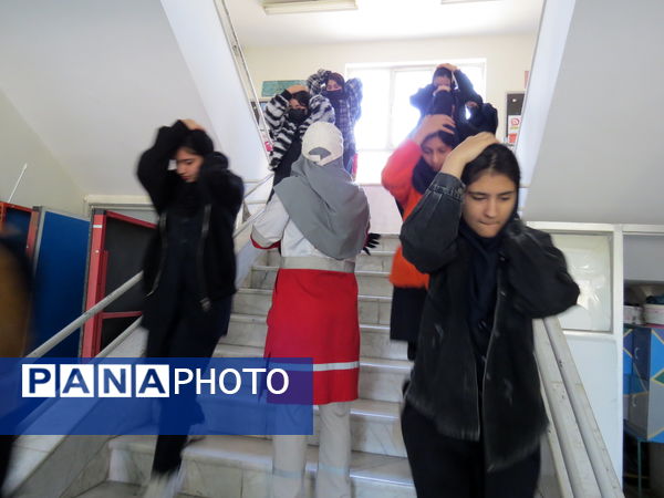 رزمایش دانش‌آموزی پدافند غیرعامل در شهرستان بجنورد 