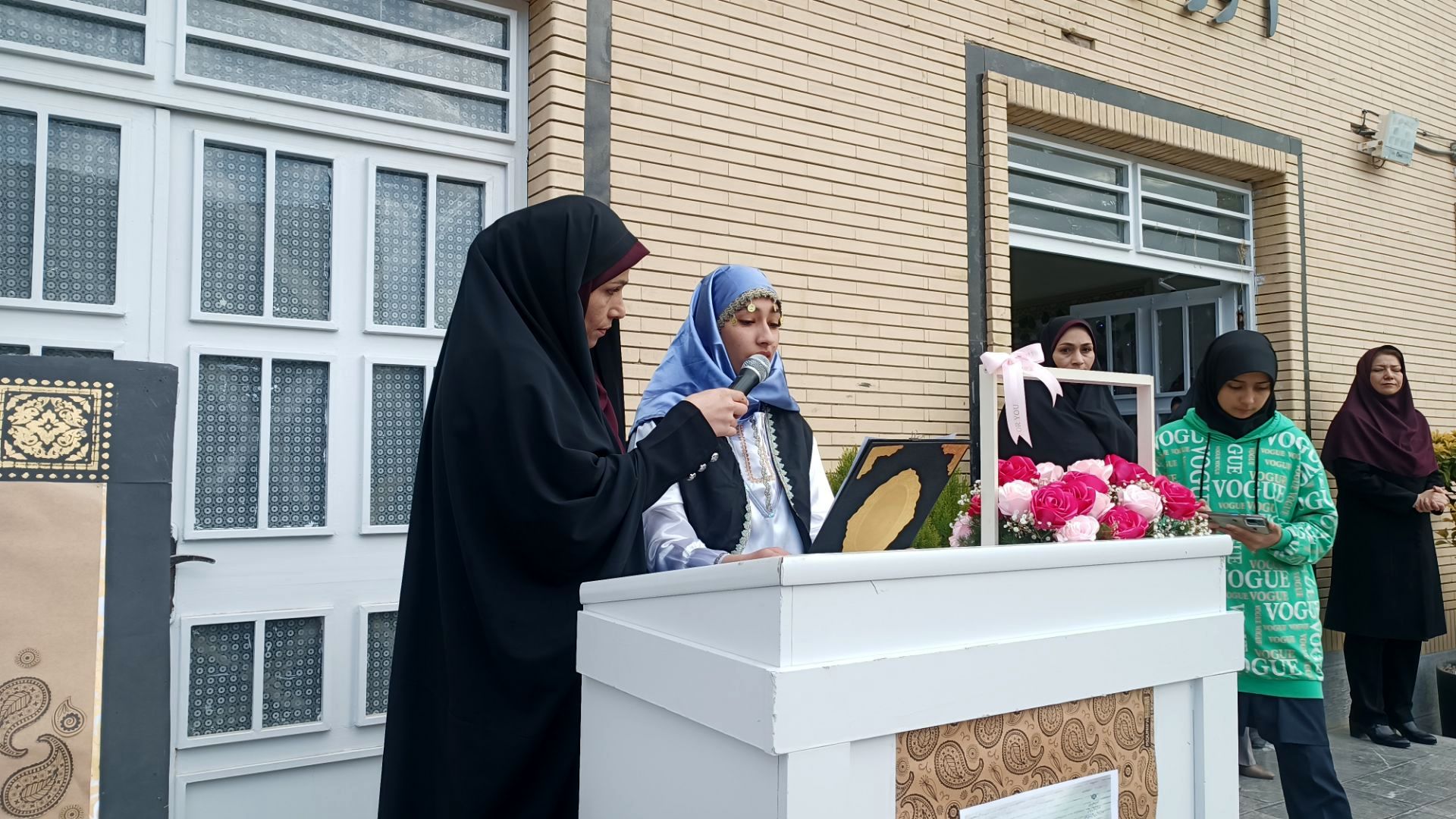 افتتاحیه کافه کتاب و سالن مطالعه در دبیرستان وکیلی۹