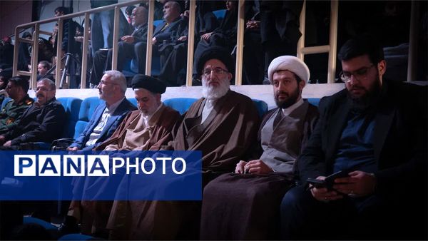 شب هشتم کنگره ۵۵۸۰ شهید استان البرز به میزبان بانوان