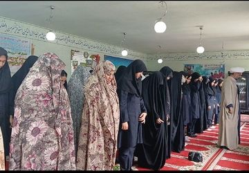 مادران، معماران فرهنگ اقامه نماز