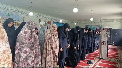 مادران، معماران فرهنگ اقامه نماز