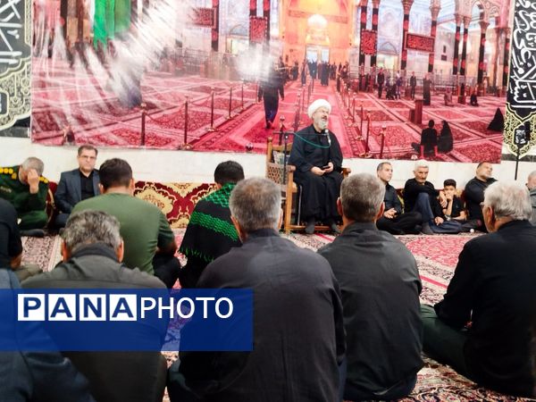 حضور پرشور مسئولان کاشمر در مراسم عزاداری شب سوم محرم روستای قلعه بالا