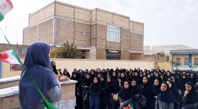 آغاز سال تحصیلی جدید و نواختن زنگ مهر در شهرستان خلیل‌آباد