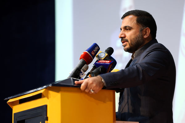 مراسم افتتاح ۳ سامانه تجزیه هوشمند برای انواع مرسولات پستی