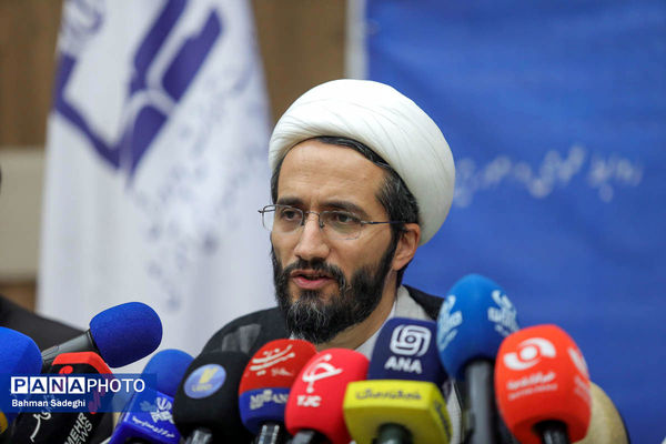 نشست خبری  رئیس سازمان پژوهش و برنامه‌ریزی آموزشی وزارت آموزش و پرورش