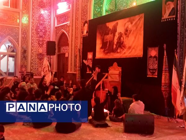 برگزاری مراسم شب سوم عزاداری اباعبدالله(ع) در تکیه ابوالفضلی نیشابور