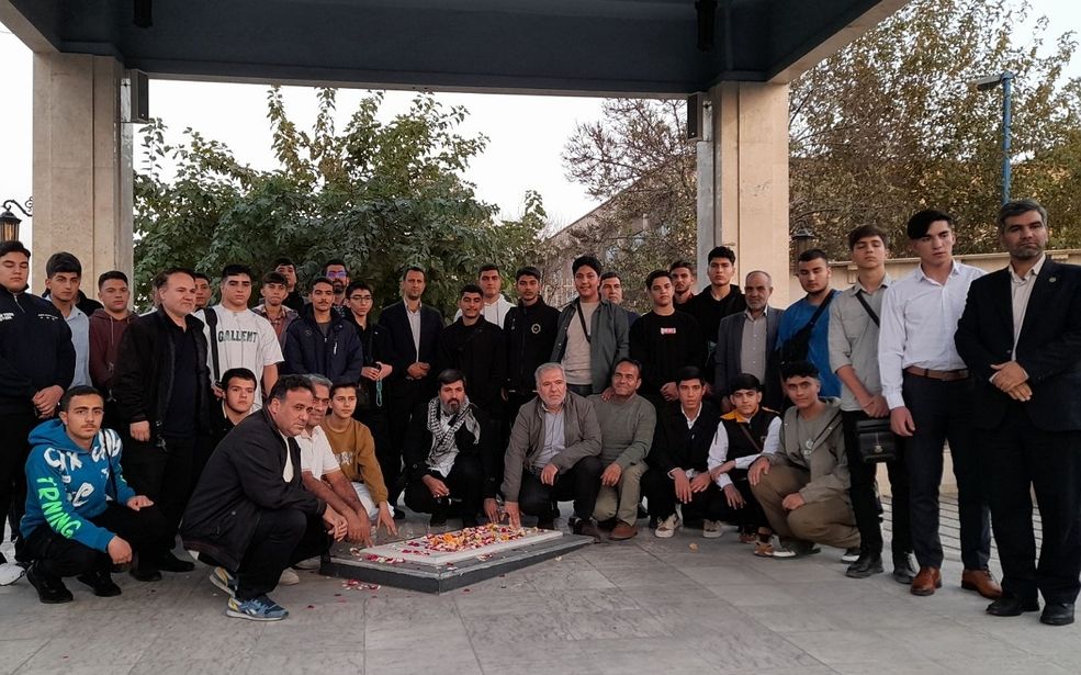 بدرقه کاروان حج عمره دانش‌آموزان پسر شهرستان‌های استان تهران 