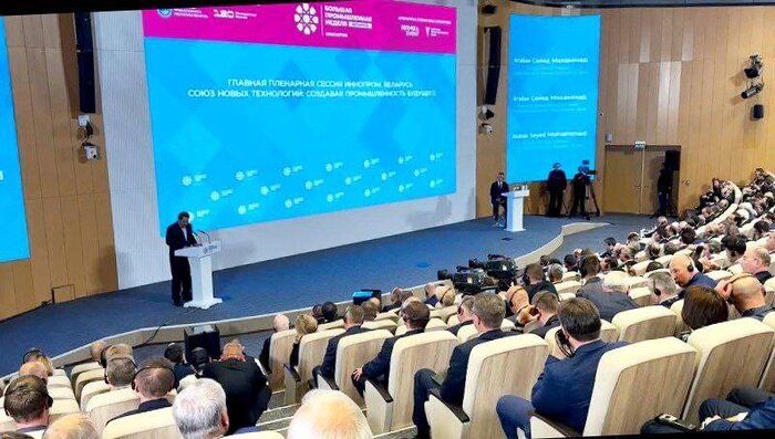 توسعه تجارت با کشورهای منطقه در نشست اتابک با نخستوزیران عضو اتحادیه اوراسیا