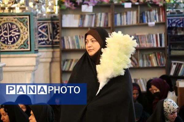 مراسم قرائت دعای ام داوود در امامزاده سید عباس بن موسی (ع) در بجنورد 