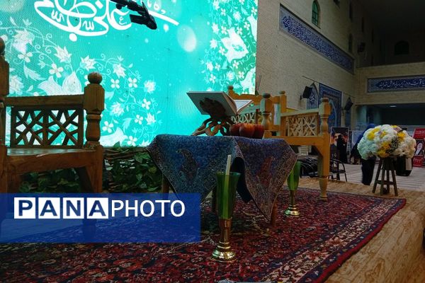 آغاز آیین معنوی اعتکاف در مصلای اسلامشهر با حضور گسترده نوجوانان