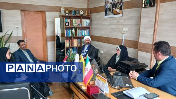 برگزاری جلسه شورای معاونان آموزش و پرورش ناحیه۳ کرج