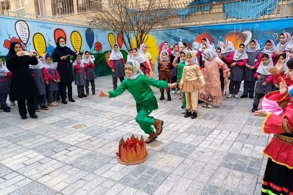 برگزاری جشن چهارشنبه سوری ایمن  در دبستان سارا شهرستان ملارد 
