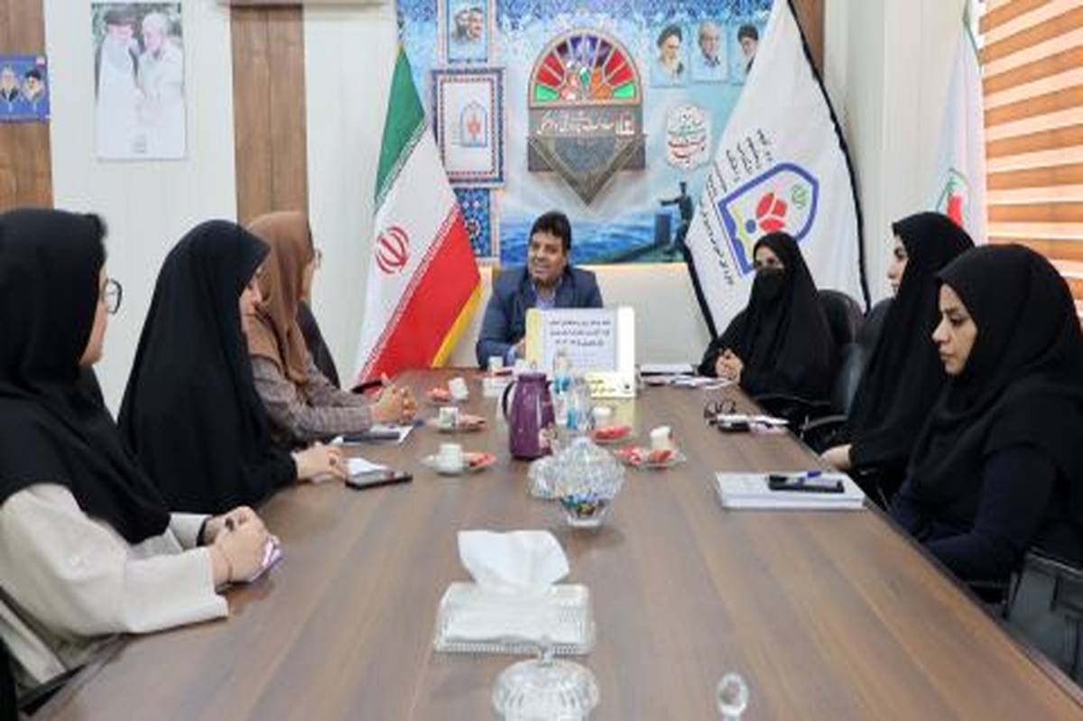 نشست اعضای گروه آموزشی مشاوران آموزش و پرورش استان بوشهر برگزار شد 