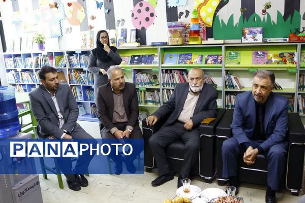 بازدید نماینده مجلس از آموزش‌وپرورش فیروزکوه و دیدار با کتابداران