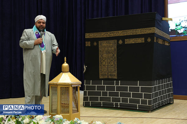 مراسم آموزش کاروان‌های عمره دانش‌آموزی به دانش‌آموزان عازم سرزمین وحی