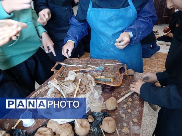 پویش تسبیح در دبیرستان فرهنگ کاشمر