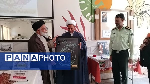 جلسه پرسش و پاسخ با حضور امام جمعه نیشابور
