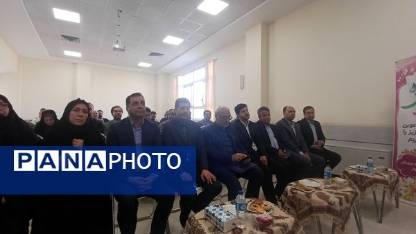 مدرسه متوسطه در مسیر ماندگار شهرک سیمرغ خورزوق به بهره برداری رسید