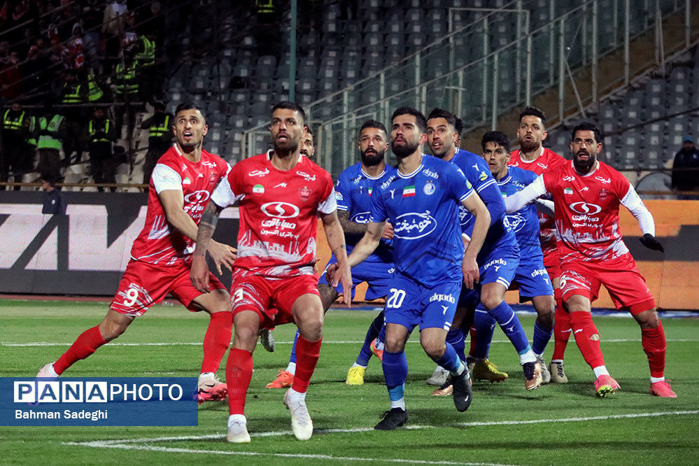 کاظمی دربی 106 را سوت می‌زند/ دومین قضاوت برای پرسپولیس - استقلال