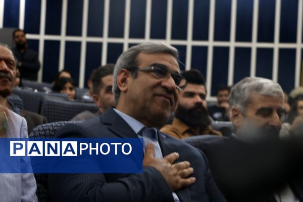 برترین‌های ورزش خراسان‌رضوی در آیین نشان کاوه معرفی شدند