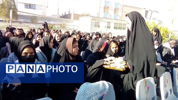 گرامیداشت روز بسیج دانش آموزی و عزاداری حضرت فاطمه(س) در خلیل آباد