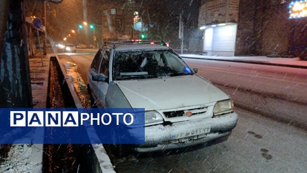 اواخر پاییز و سفید پوش شدن شهر