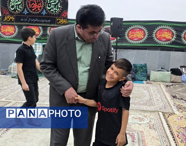 بازدید مدیر آموزش‌وپرورش شهرستان بافق از اعتکاف دانش‌آموزان